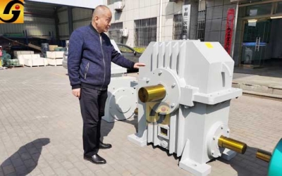 TPU500平面二次包絡減速機批量生產